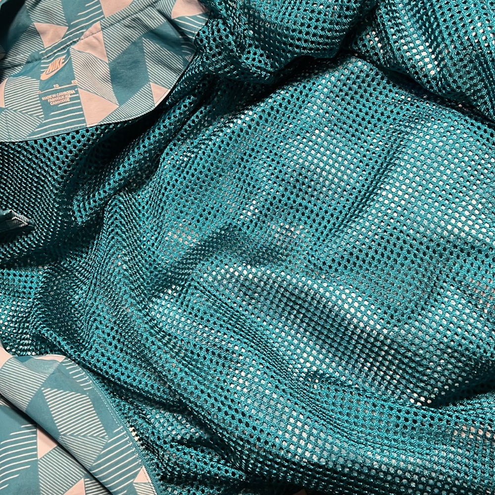Geometric Jacket - Picture 8 of 8